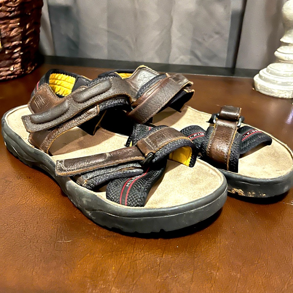 Tommy Hilfiger sandals-men’s 13
